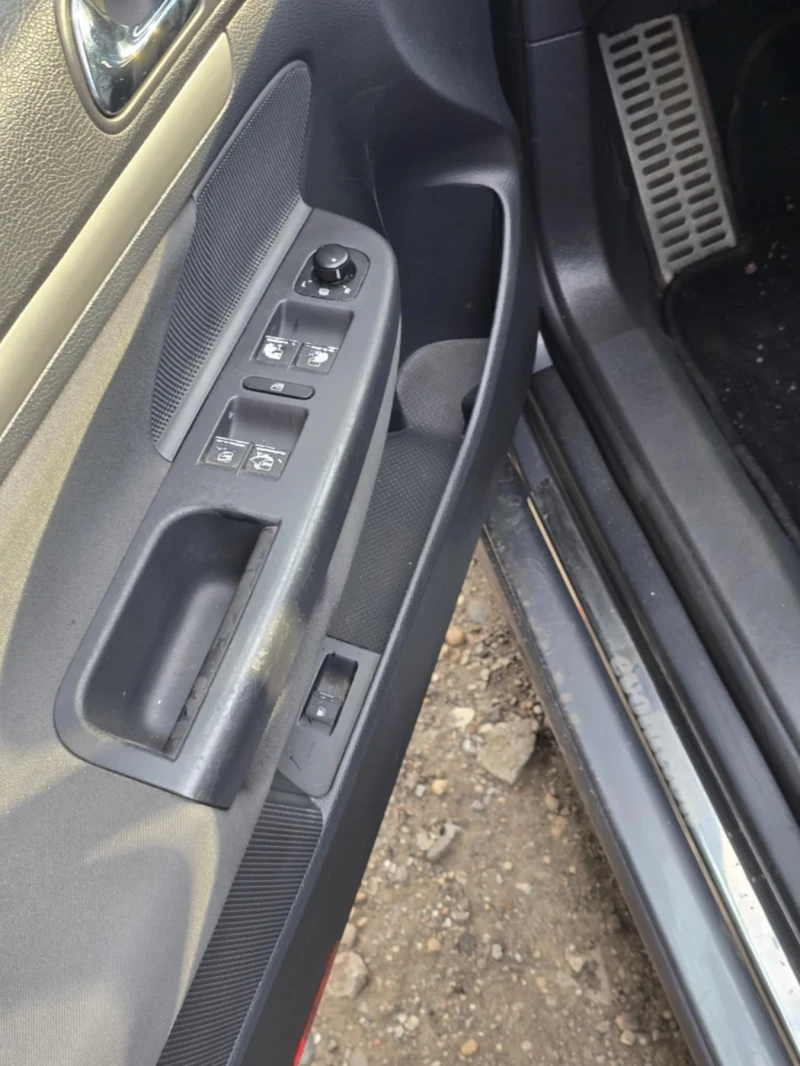 VW Golf, снимка 13 - Автомобили и джипове - 53355812