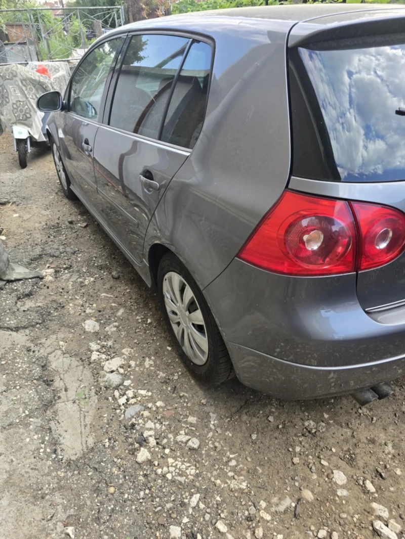 VW Golf, снимка 7 - Автомобили и джипове - 53355812