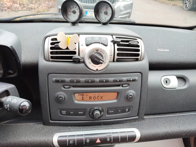 Smart Fortwo mhd 1, 0i 71ps КОЖА, снимка 9 - Автомобили и джипове - 53381739