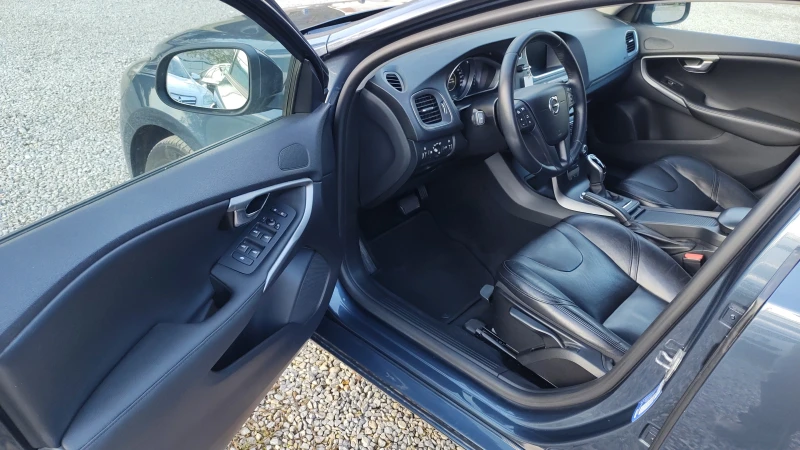 Volvo V40 Кожа/Нави/2.0d, снимка 7 - Автомобили и джипове - 53446619