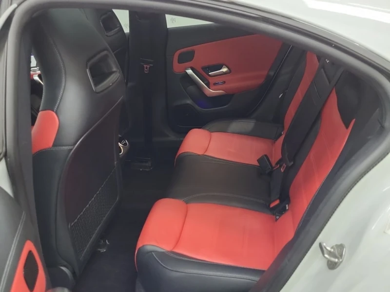 Mercedes-Benz CLA 350 AMG * AMG 35 * Pano* Navi* Heated seats* Keyless, снимка 12 - Автомобили и джипове - 53456007