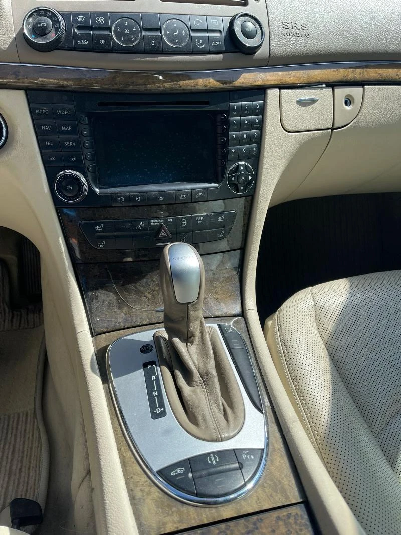 Mercedes-Benz E 270 2700, снимка 8 - Автомобили и джипове - 40162939