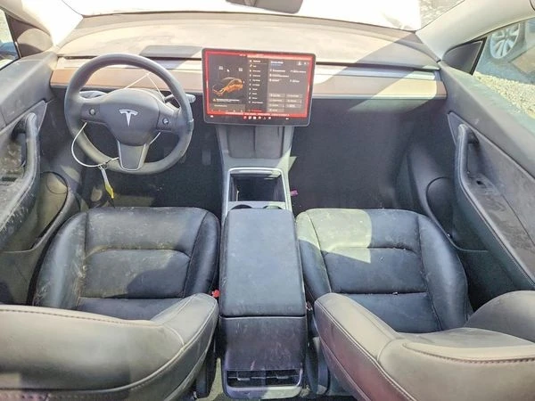 Tesla Model Y, снимка 9 - Автомобили и джипове - 56117545