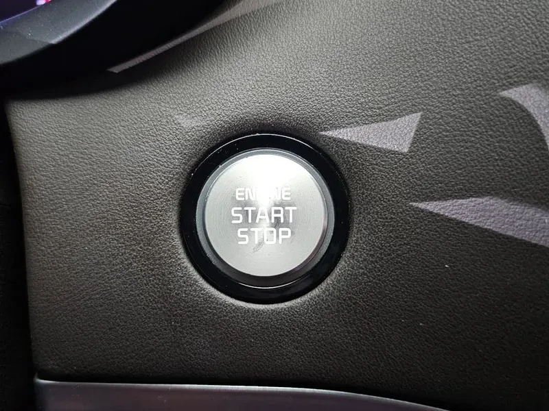 Kia Stinger 2.0 TURBO PLATINUM* ���������* �������* ���������* | Mobile.bg � ����������� 17
