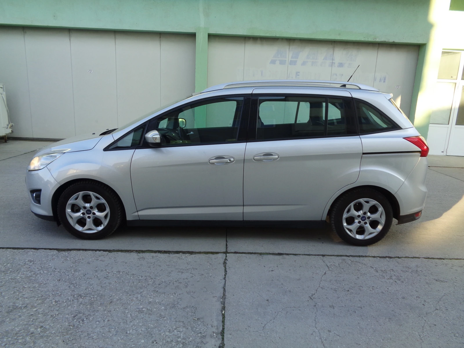 Ford Grand C-Max 1.6-16V-ЛИЗИНГ - изображение 7