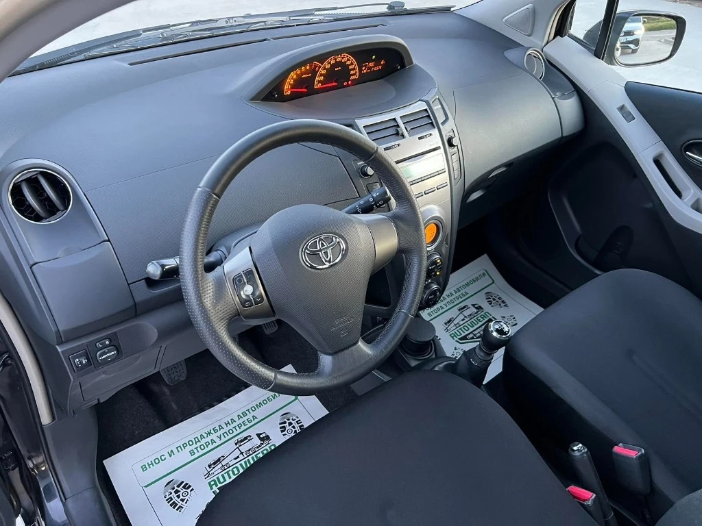 Toyota Yaris 1.3i-БЕНЗИН-101-КОНЯ - изображение 8