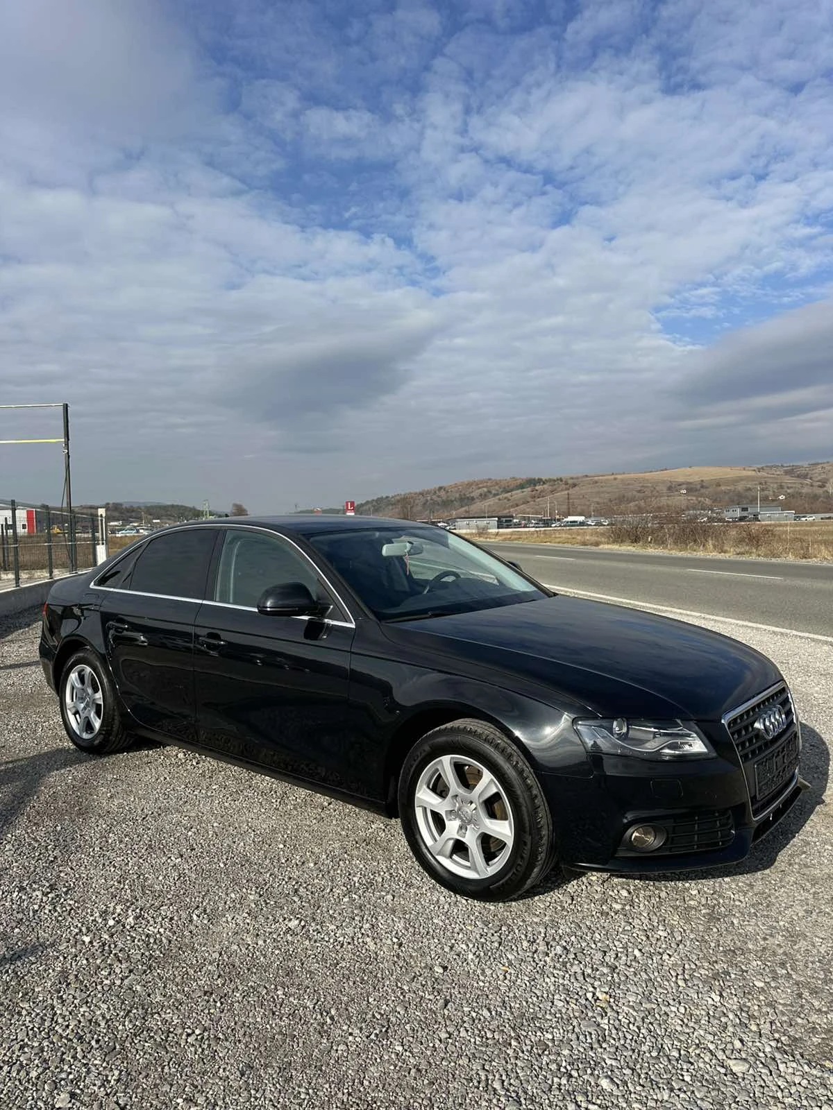Audi A4 2.0 Automatic  - изображение 2