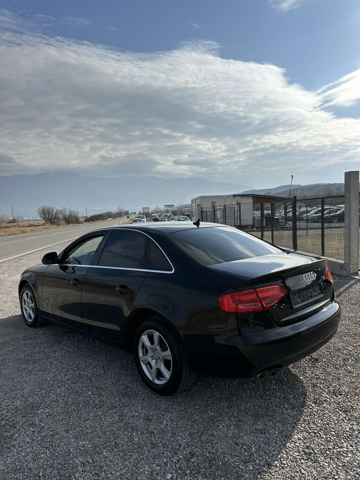 Audi A4 2.0 Automatic  - изображение 5