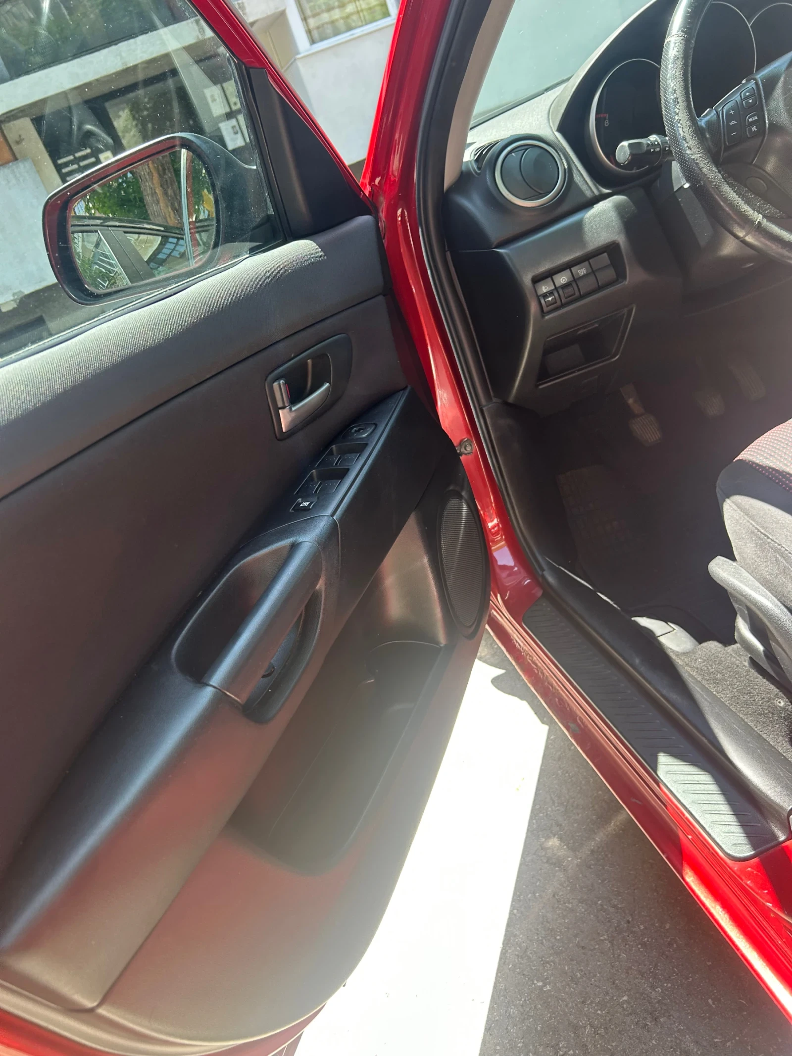 Mazda 3  - изображение 8