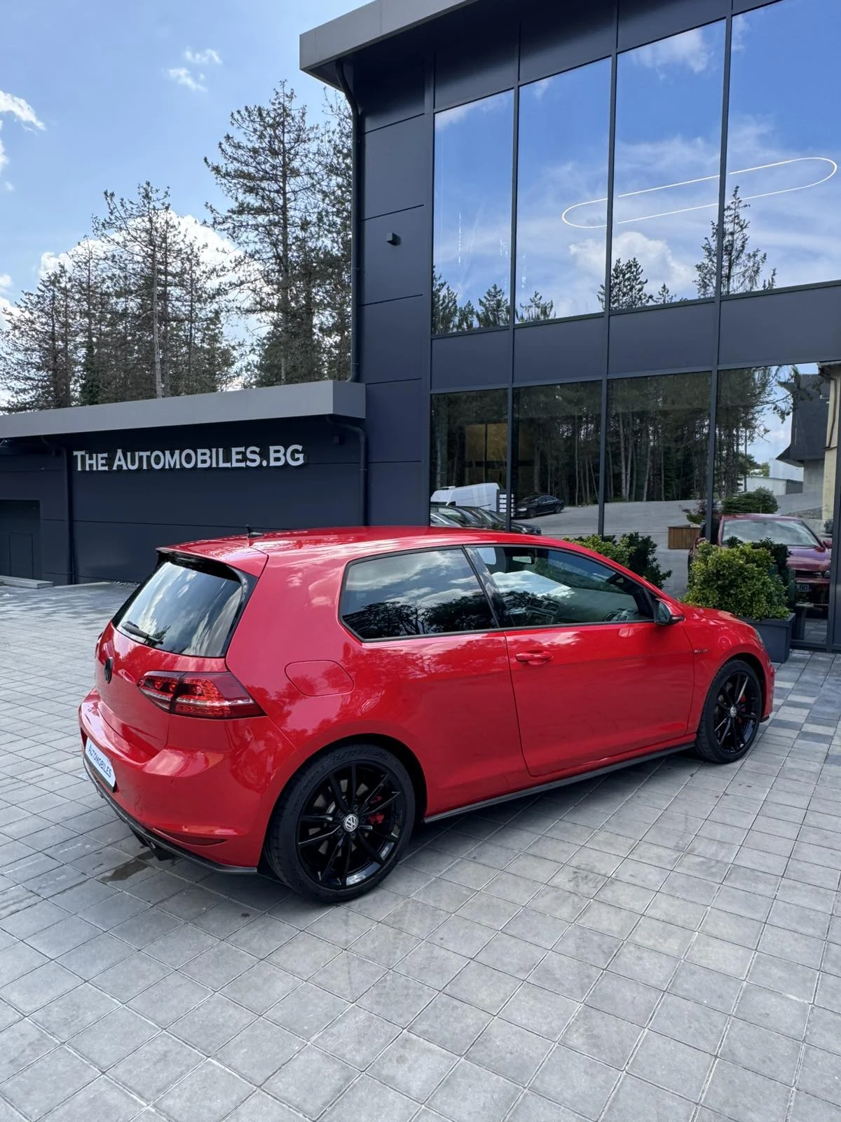 VW Golf GTI AKRAPOVIC - изображение 8