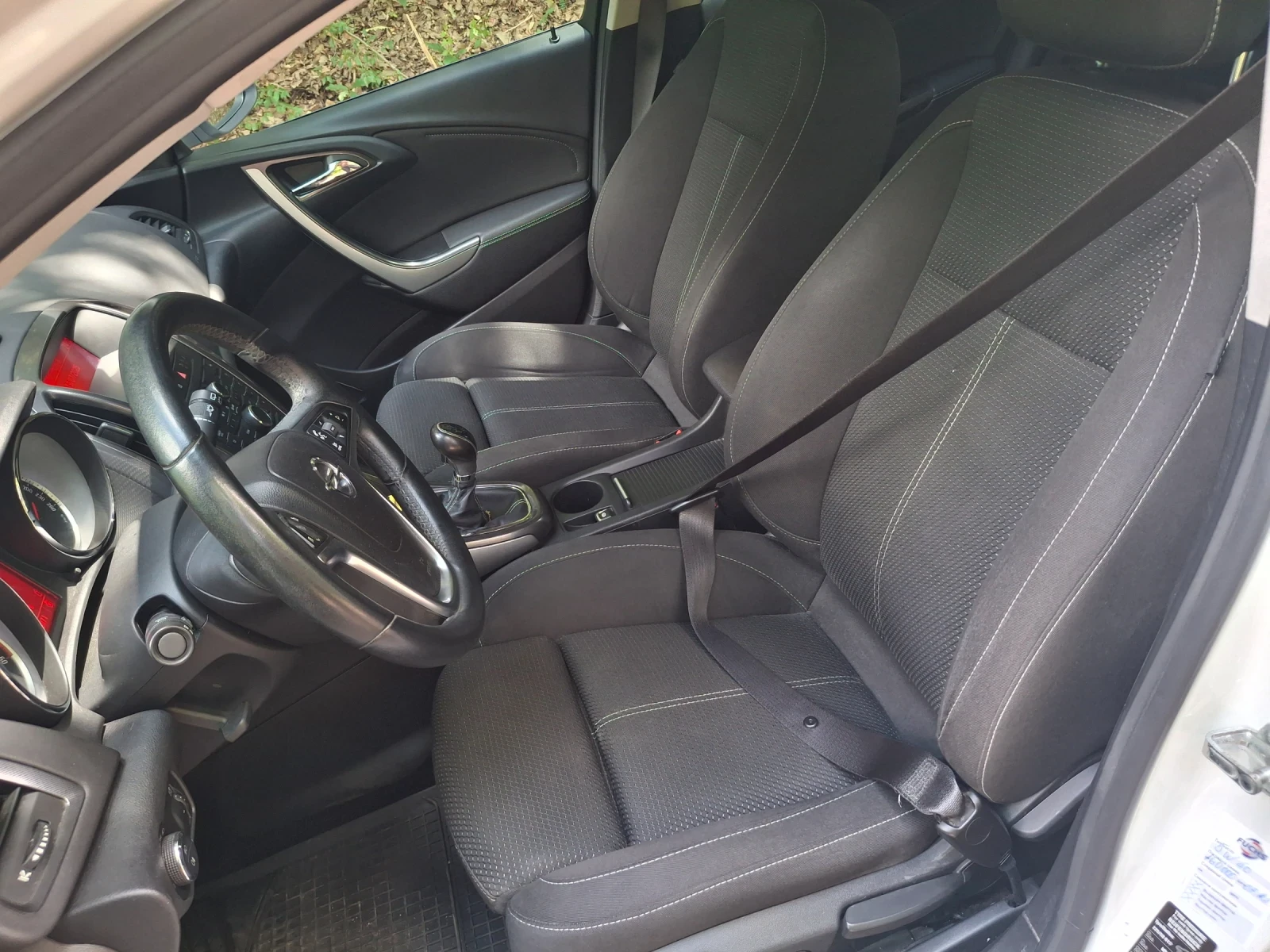 Opel Astra 1.7 CDTI - изображение 8