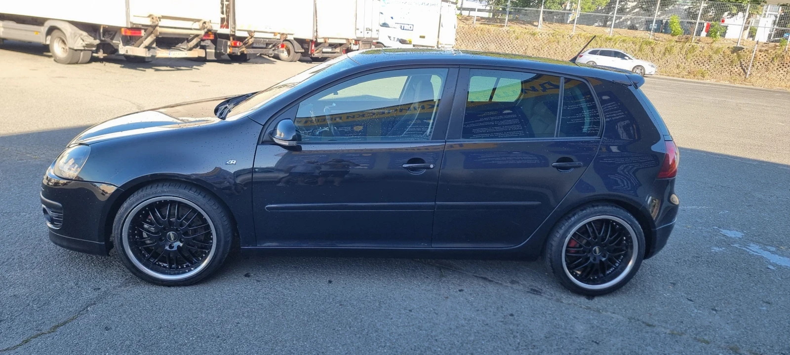 VW Golf R-Line - изображение 2