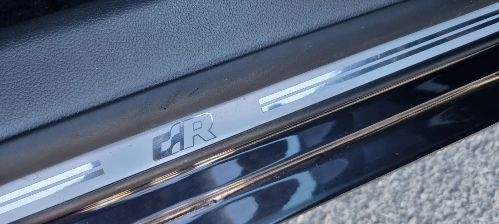 VW Golf R-Line - изображение 8