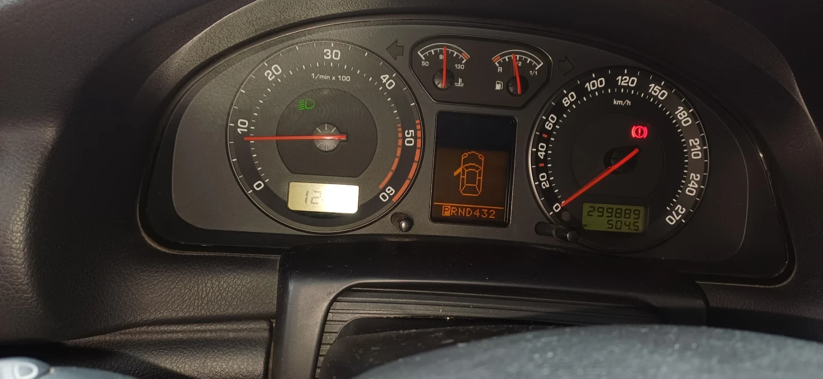 Skoda Superb 1.9 TDI, 131 к.с. - изображение 8