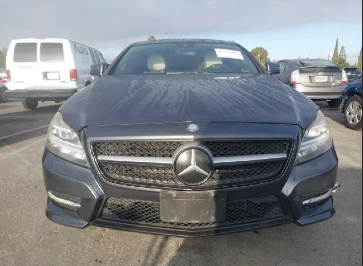 Mercedes-Benz CLS 550  - изображение 5