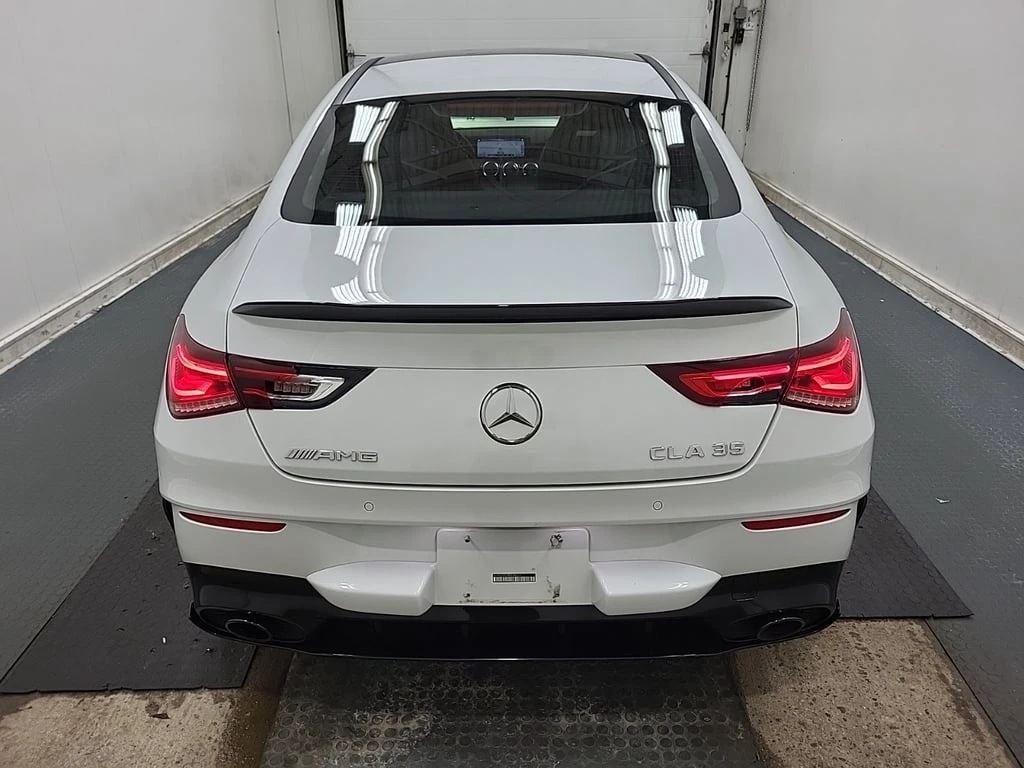 Mercedes-Benz CLA 350 AMG * AMG 35 * Pano* Navi* Heated seats* Keyless - изображение 6