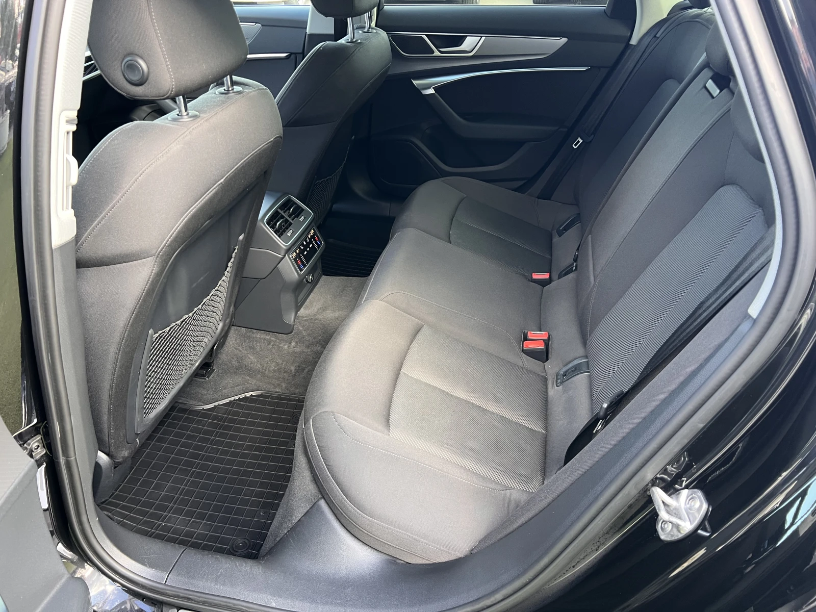 Audi A6 LIMOUSINE/50TDI/286K.C/8AT, снимка 10 - Автомобили и джипове - 53904196