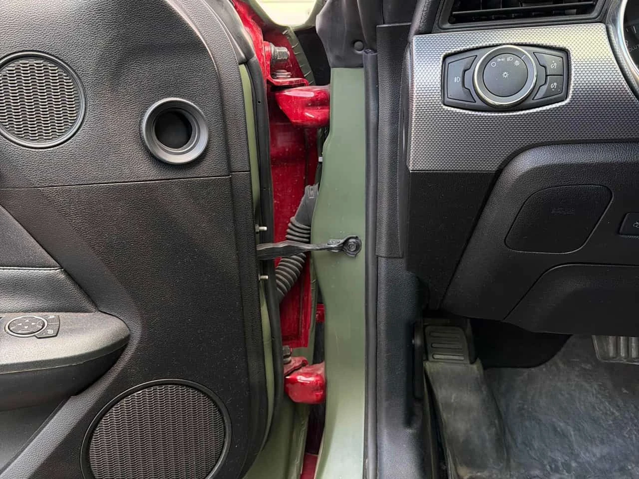 Ford Mustang * GT * KEYLESS* TUNING* , снимка 13 - Автомобили и джипове - 53961018