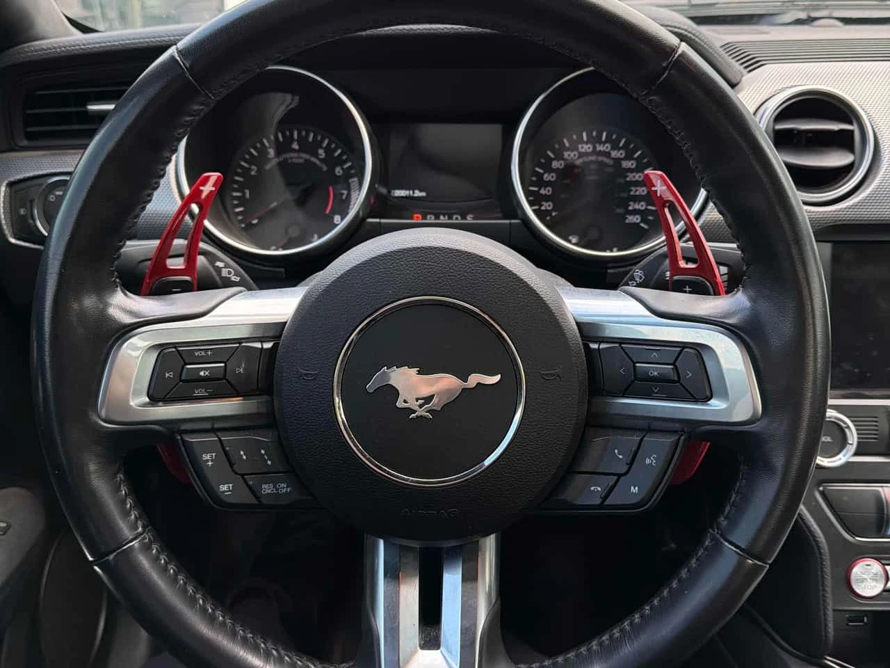 Ford Mustang * GT * KEYLESS* TUNING* , снимка 10 - Автомобили и джипове - 53961018