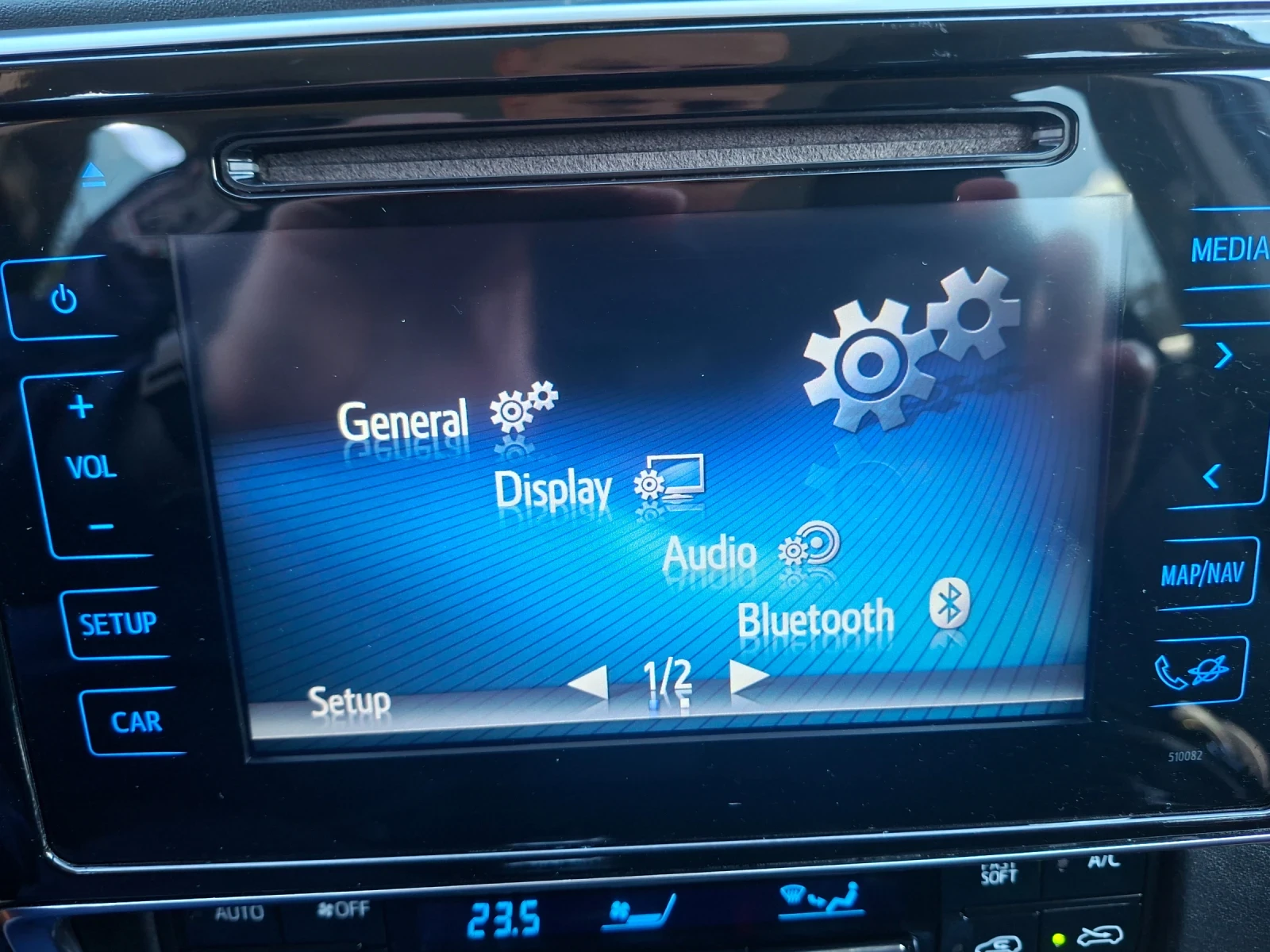 Toyota Auris 1.6.132k.c.2016 Benzin Full Max , снимка 16 - Автомобили и джипове - 54245409