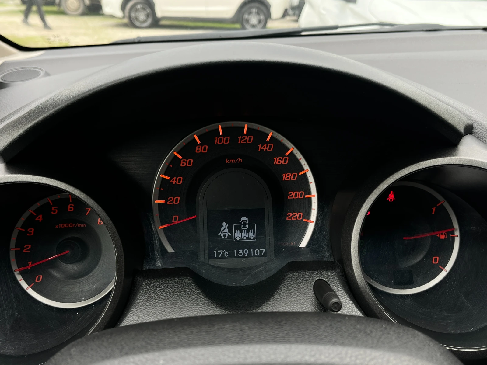 Honda Jazz 1.4i EXCLUSIVE - АВТОМАТИК, снимка 11 - Автомобили и джипове - 54260506