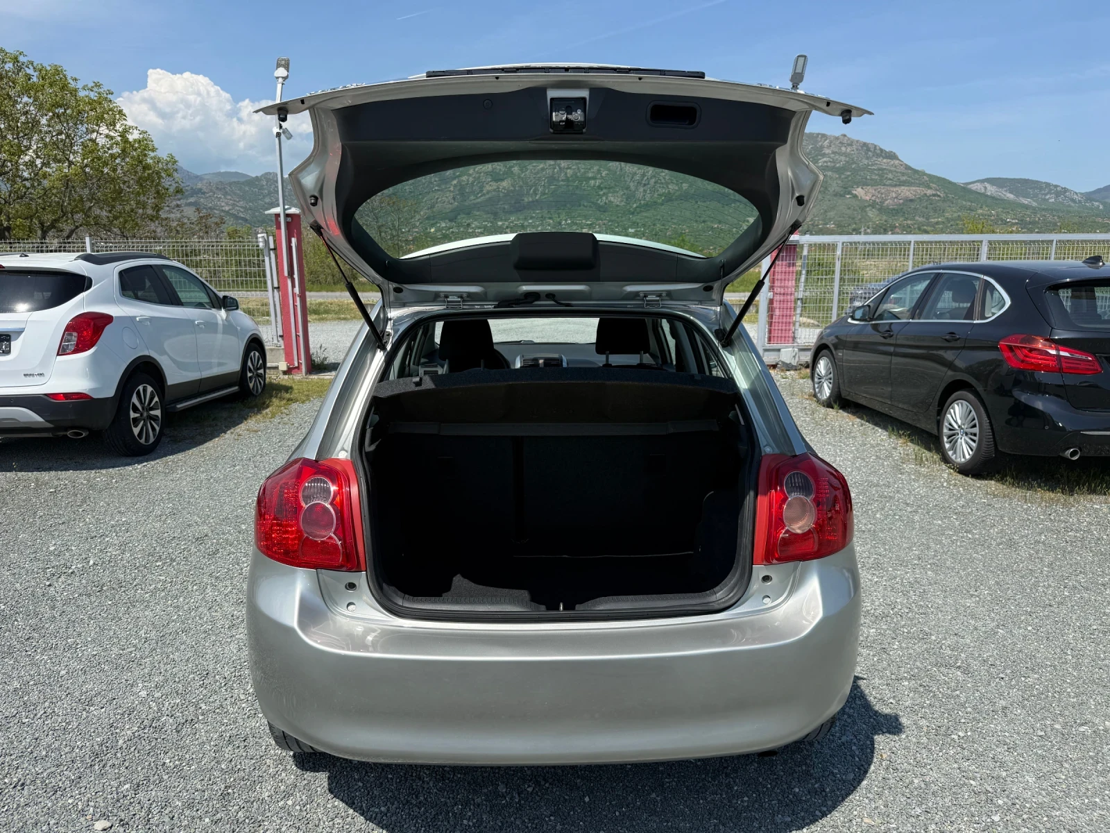 Toyota Auris (KATO ����) | Mobile.bg � ����������� 13