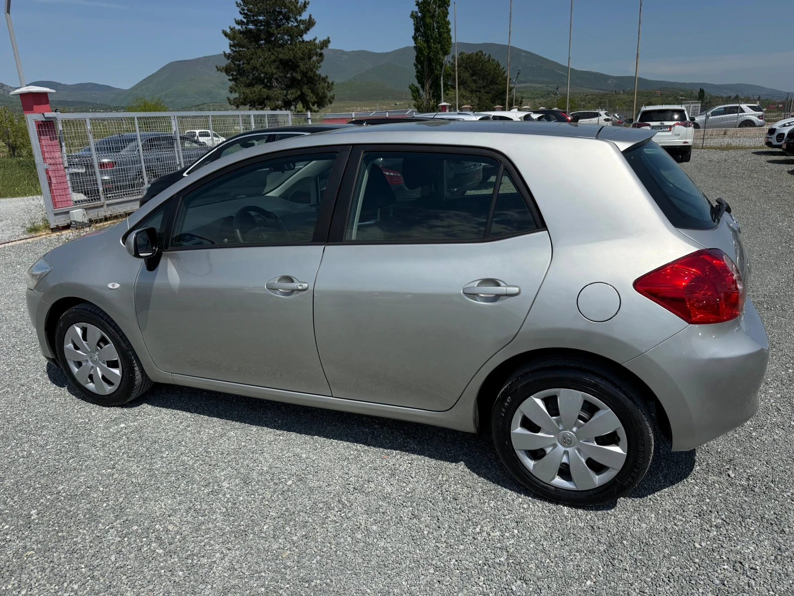 Toyota Auris (KATO ����) | Mobile.bg � ����������� 9