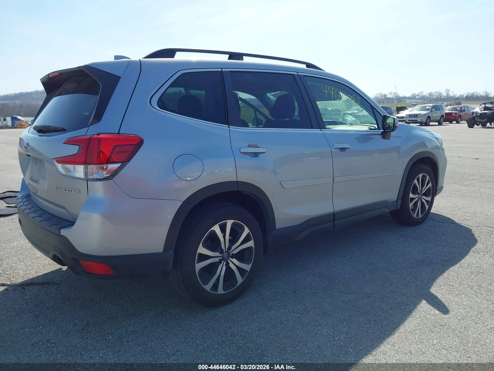 Subaru Forester 2.5* AWD* Крайна цена до БГ, снимка 3 - Автомобили и джипове - 54465667