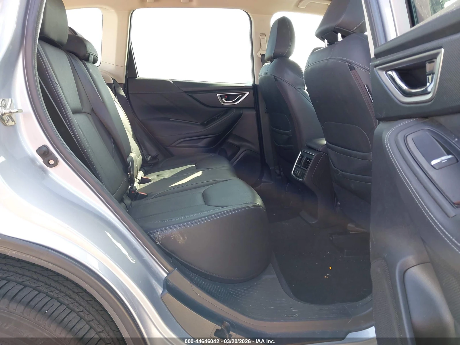 Subaru Forester 2.5* AWD* Крайна цена до БГ, снимка 8 - Автомобили и джипове - 54465667