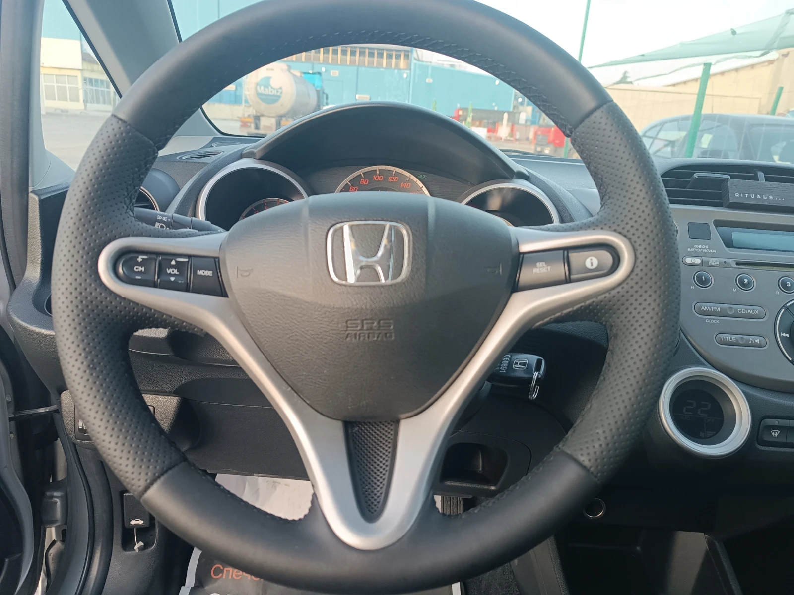 Honda Jazz 1, 4 COMFORT, Automatic, ЛИЗИНГ , снимка 8 - Автомобили и джипове - 54655820