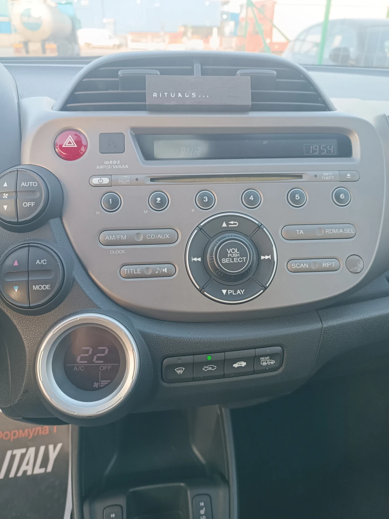 Honda Jazz 1, 4 COMFORT, Automatic, ЛИЗИНГ , снимка 10 - Автомобили и джипове - 54655820