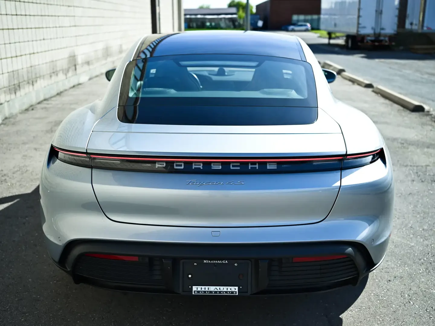 Porsche Taycan 4S| EXTENDED RANGE BATTERY* BOSE* ОБДУХ, снимка 4 - Автомобили и джипове - 54700292