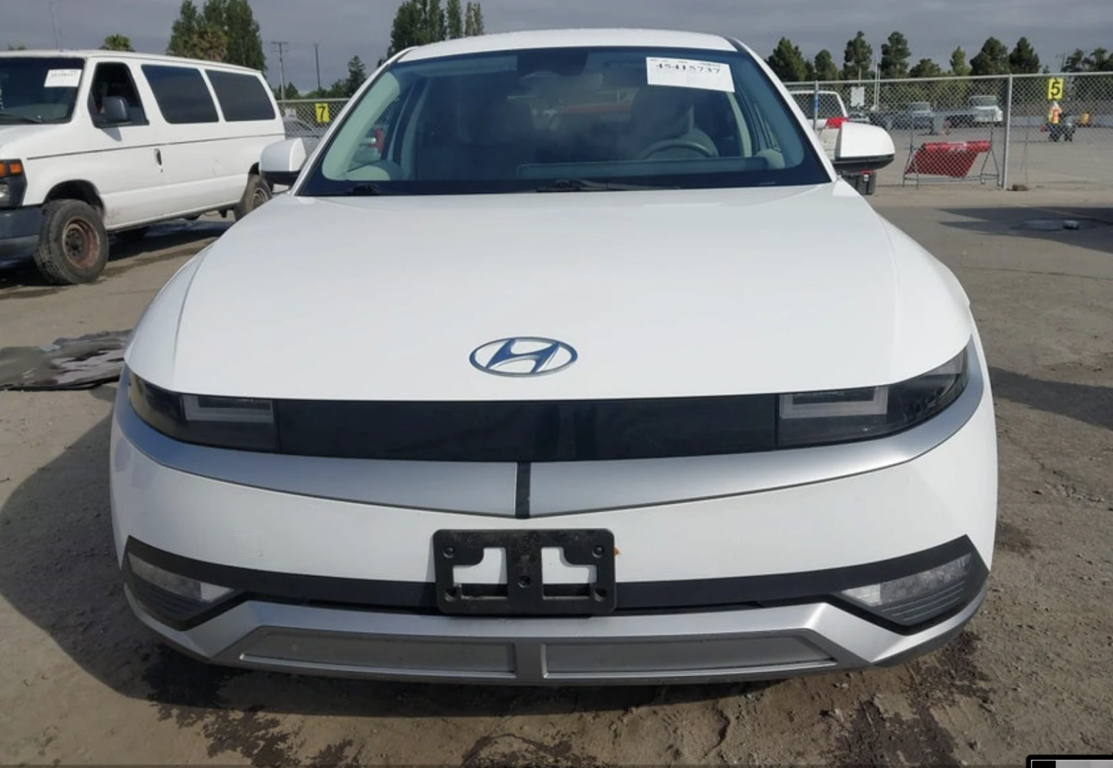 Hyundai Ioniq 5 SE/ RWD, снимка 11 - Автомобили и джипове - 55135678