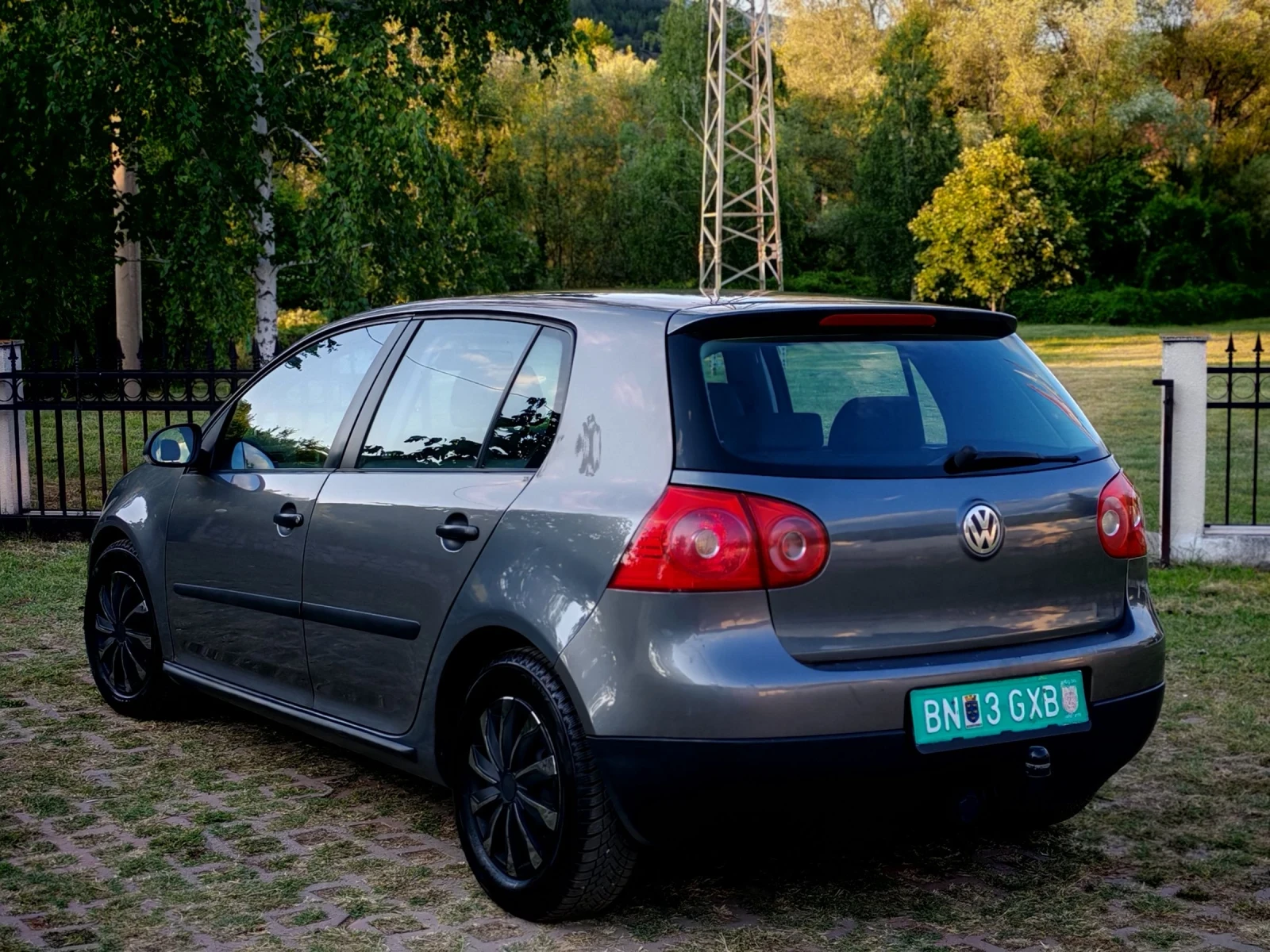 VW Golf 1.9TDI(105)* COMFORT-EDITION* НОВ ВНОС* , снимка 5 - Автомобили и джипове - 55179587