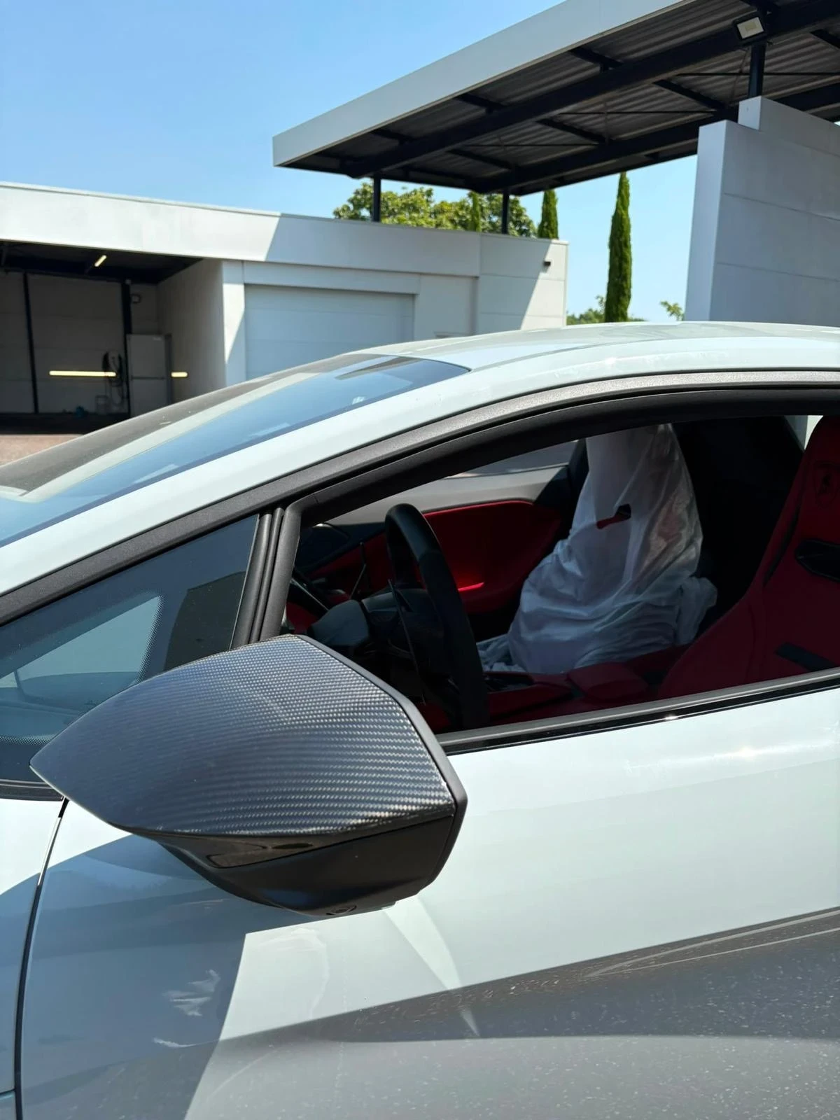 Lamborghini Temerario Carbon lift | Mobile.bg � ����������� 15