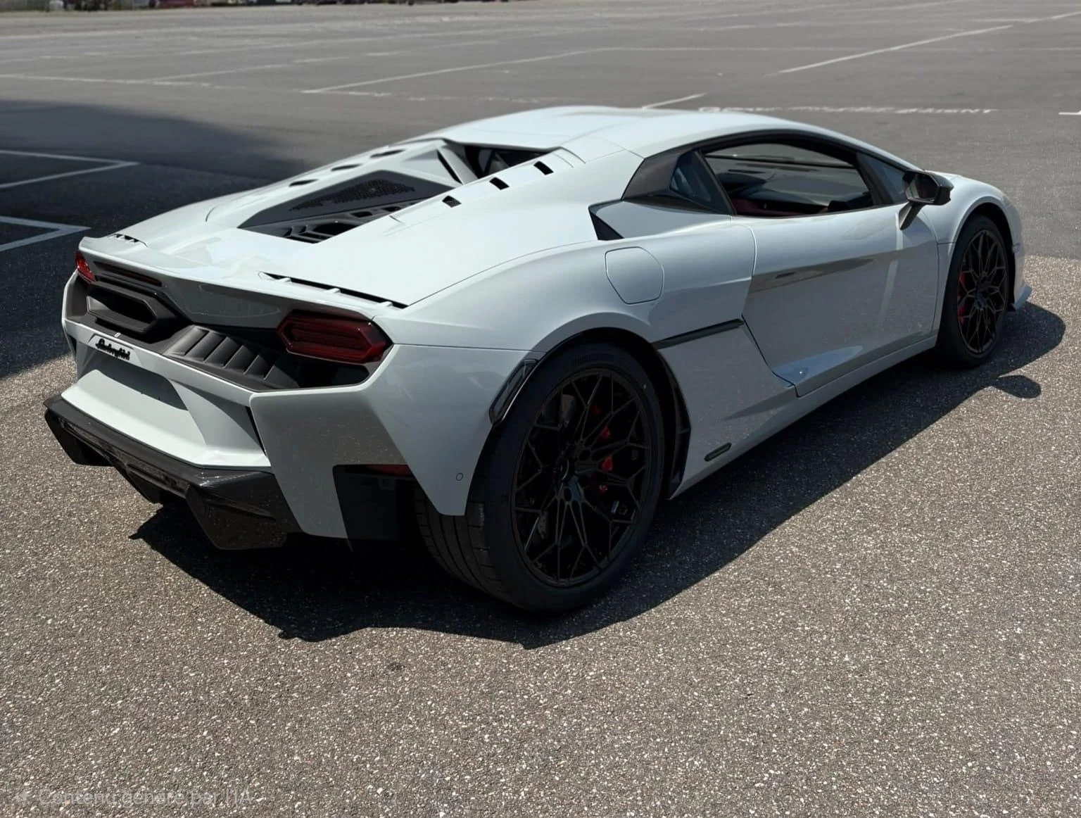 Lamborghini Temerario Carbon lift | Mobile.bg � ����������� 4