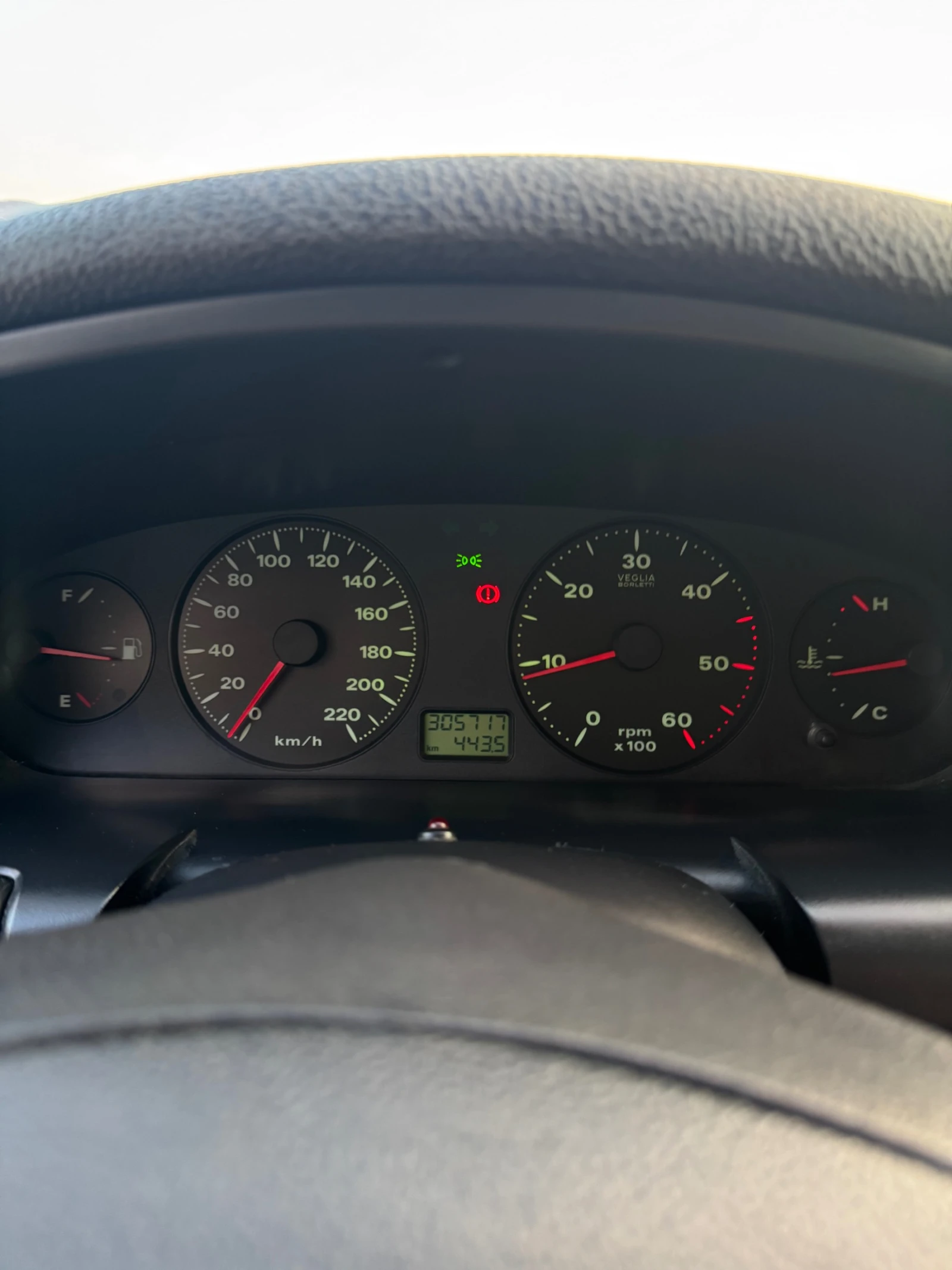 Fiat Bravo 1.9JTD, снимка 10 - Автомобили и джипове - 56155395