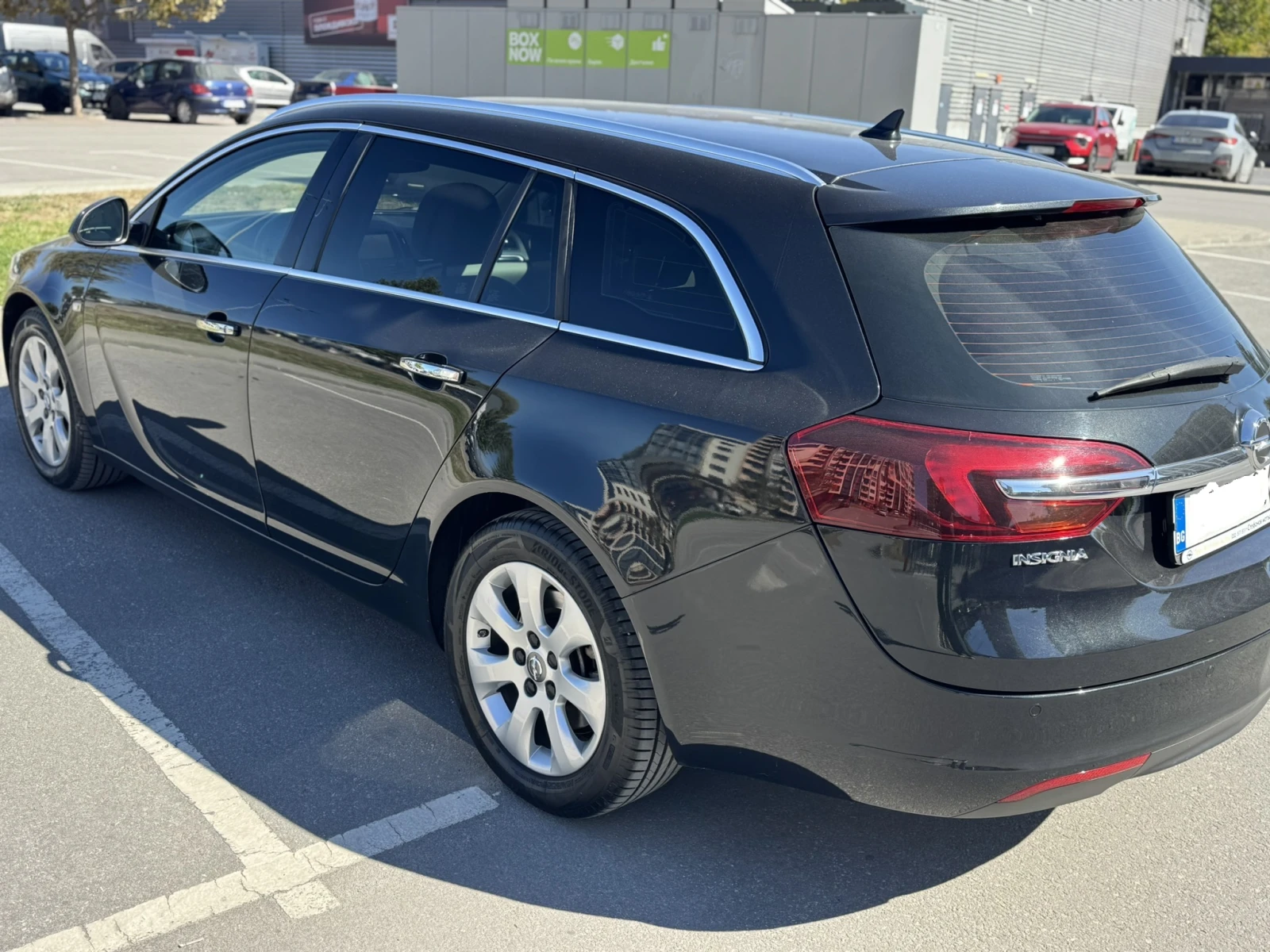 Opel Insignia, снимка 4 - Автомобили и джипове - 56372914