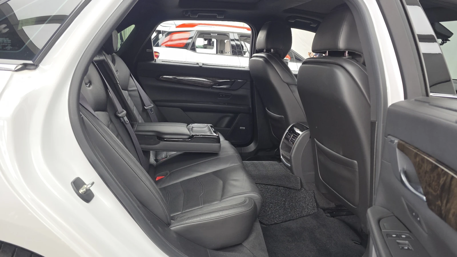 Cadillac CT6 3.6 ��. �������� 360 ��� ������ ����* encareu.com | Mobile.bg � ����������� 12