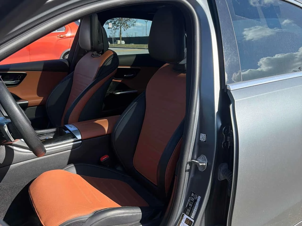 Mercedes-Benz C 300 4MATIC* DISTRONIC* 360КАМЕРИ* , снимка 11 - Автомобили и джипове - 56700853