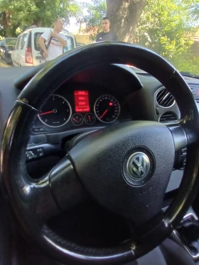 VW Tiguan 2.0 TDI 4x4, снимка 10