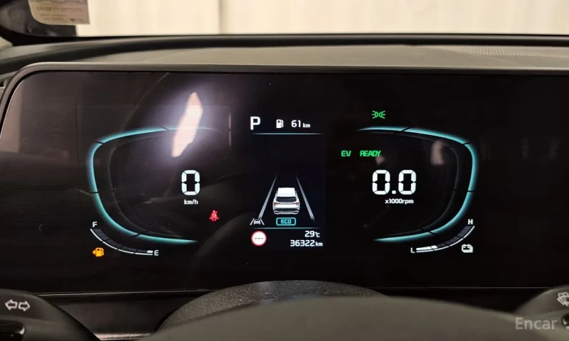 Kia Sportage 1.6 TURBO PRESTIGE* НАЙ-ДОБРА ЦЕНА В БЪЛГАРИЯ* , снимка 6 - Автомобили и джипове - 51275536