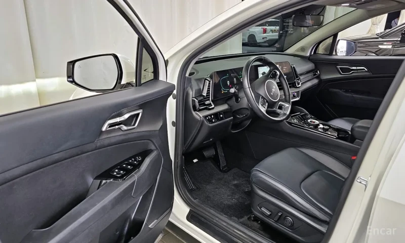 Kia Sportage 1.6 TURBO PRESTIGE* НАЙ-ДОБРА ЦЕНА В БЪЛГАРИЯ* , снимка 8 - Автомобили и джипове - 51275536