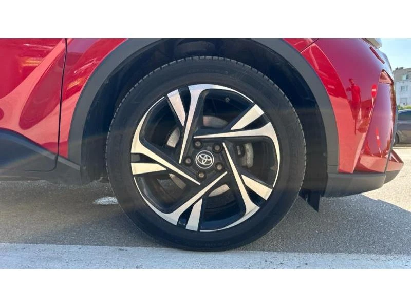 Toyota C-HR 1.8 HEV Club  | Mobile.bg   16