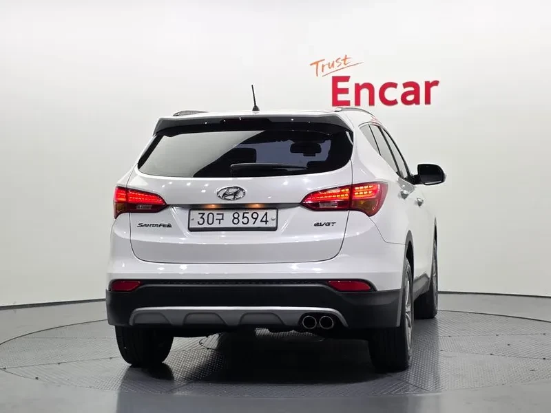 Hyundai Santa fe 2.0, снимка 4 - Автомобили и джипове - 54871191