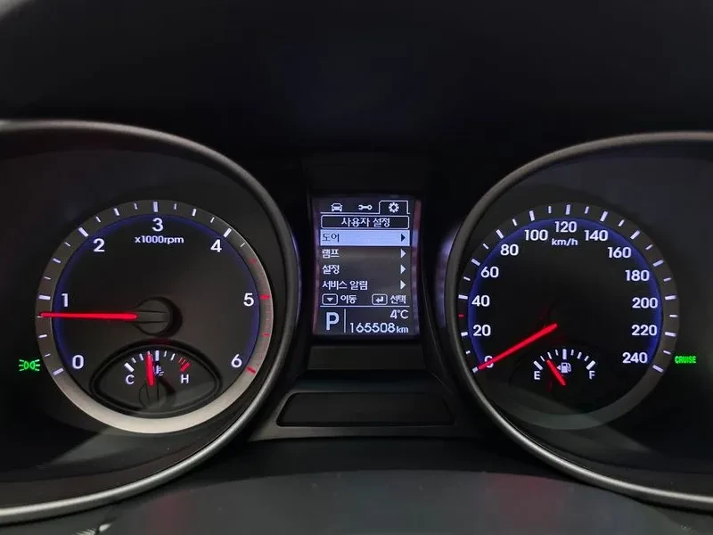 Hyundai Santa fe 2.0, снимка 8 - Автомобили и джипове - 54871191