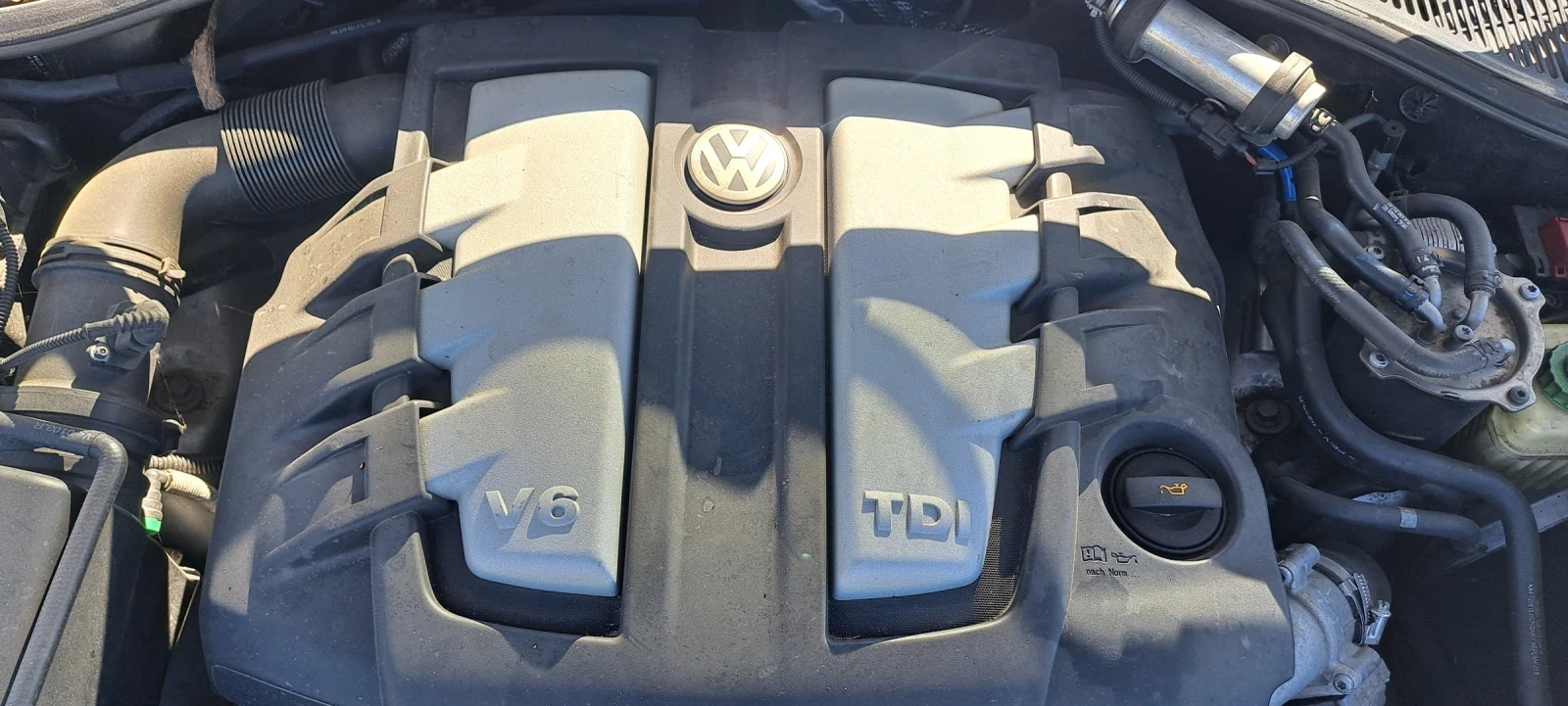 VW Touareg 3.0TDI На възглавници  - изображение 5