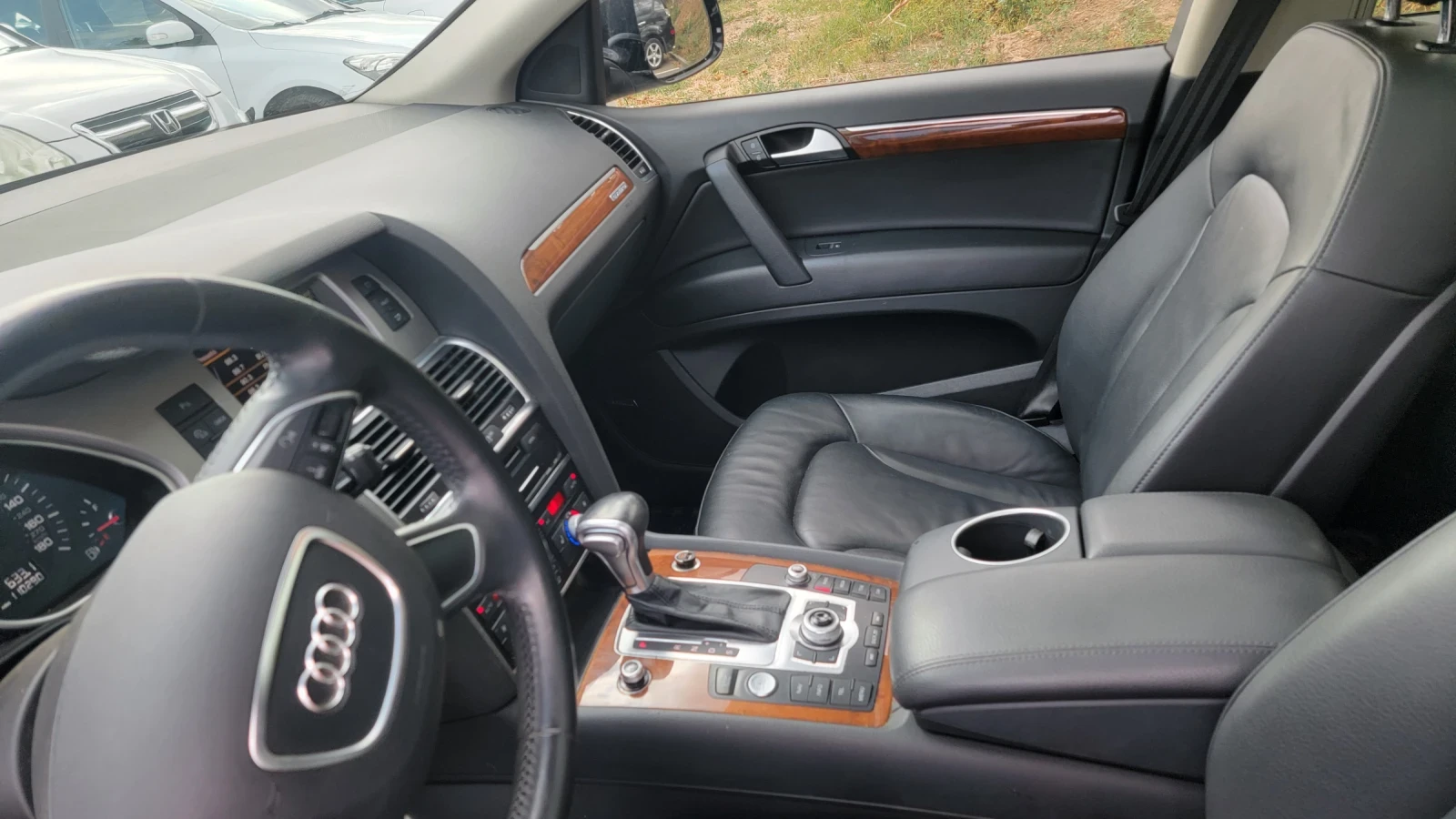 Audi Q7 Premium Plus Supercharged TFSI 3.0 Auto 8 sp - изображение 8