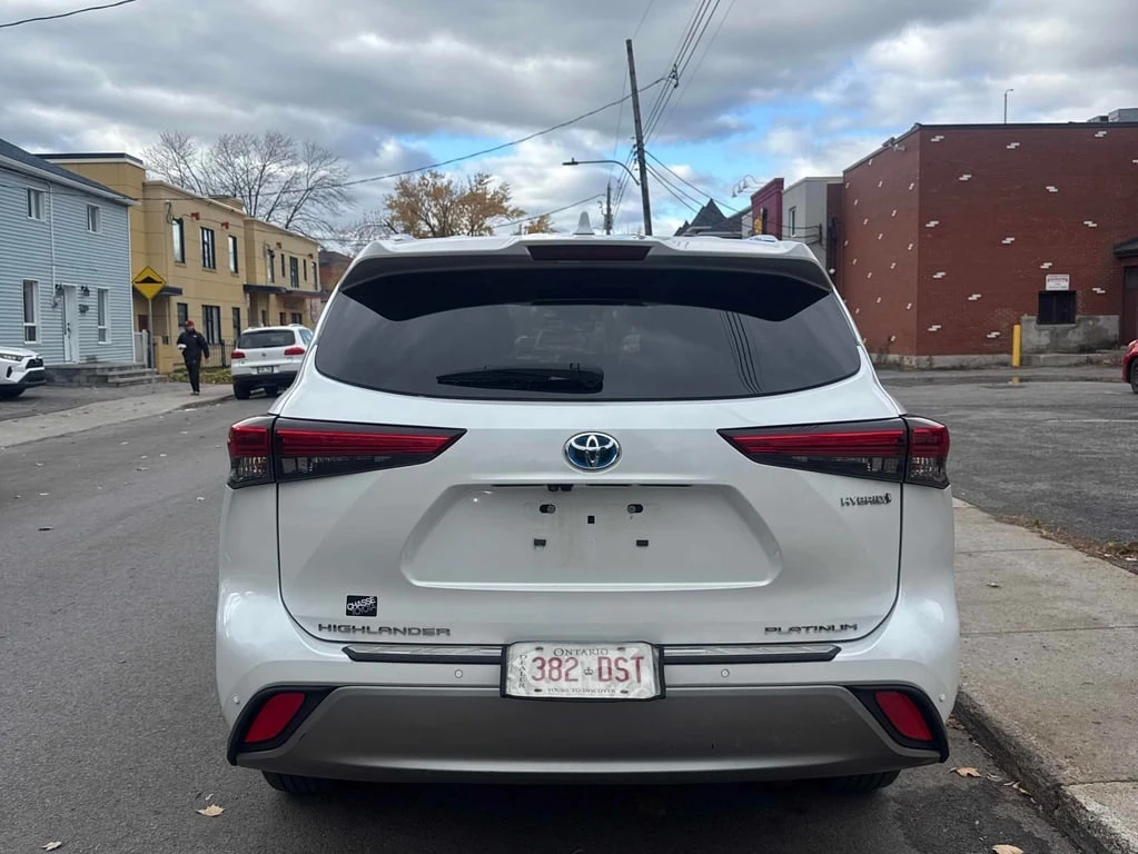 Toyota Highlander * Hybrid Platinum AWD * CARFAX * БЕЗ ПЪРВОНАЧАЛНА  - изображение 4