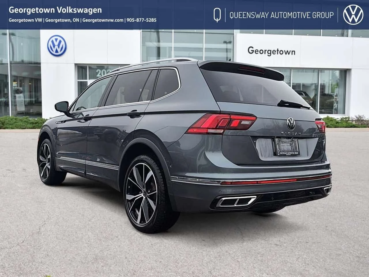 VW Tiguan * Обдухване * 360 камери * Амбиентно * , снимка 4 - Автомобили и джипове - 54042794